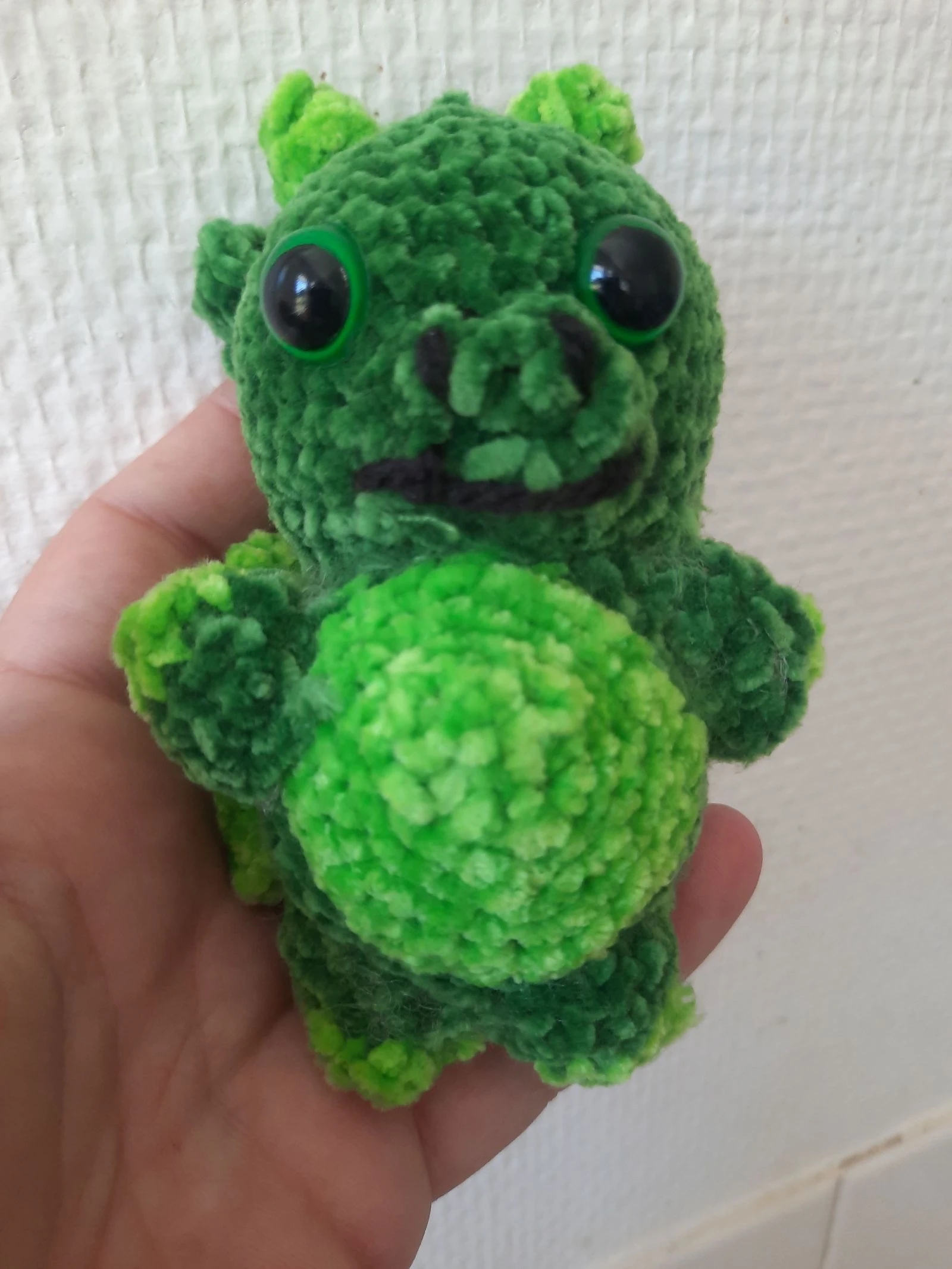 🐉 Dragon Forêt – Amigurumi fait main au crochet 🌿